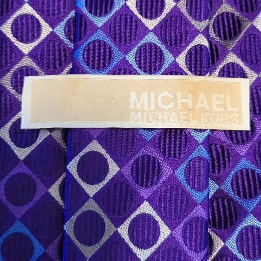 EC MICHAEL MICHAEL KORS 100% SILK TIE